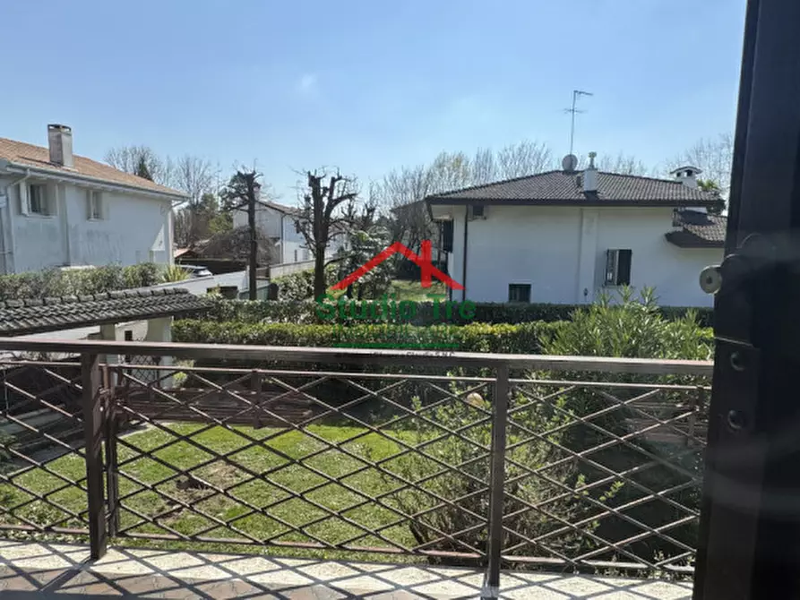 Immagine 15 di Casa bifamiliare in vendita  in Via Ca' Sagredo a Venezia
