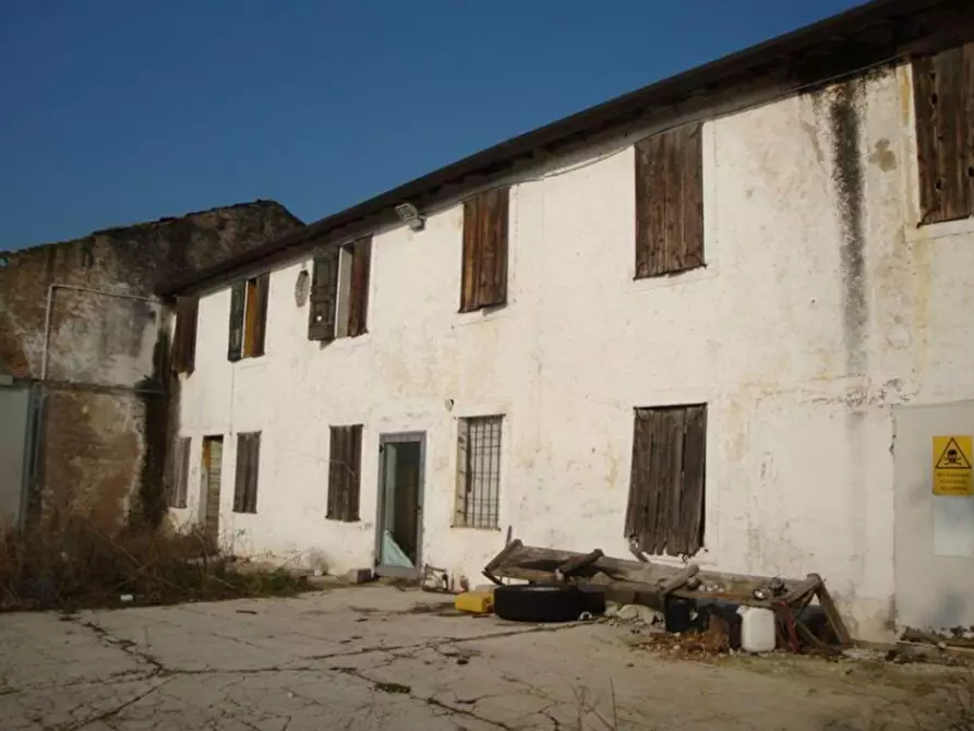 Immagine 19 di Terreno in vendita  in Strada La Rizza a Villafranca Di Verona
