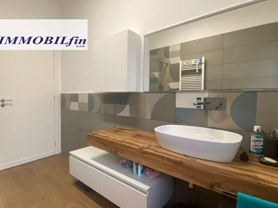 Immagine 40 di Appartamento in vendita  in Via delle Alpi a Villabate