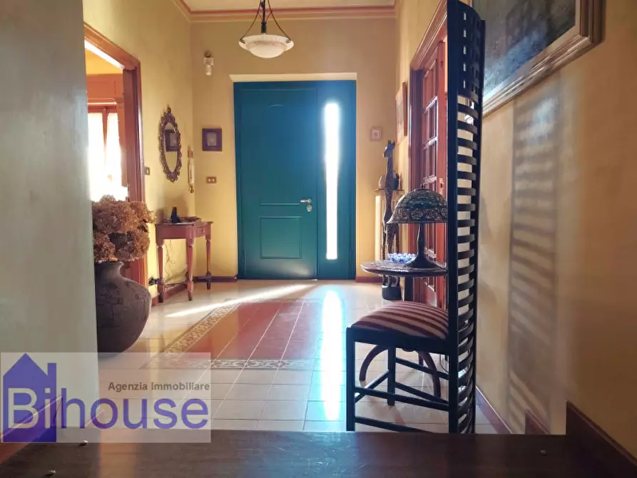 Immagine 9 di Villa in vendita  a Cossato