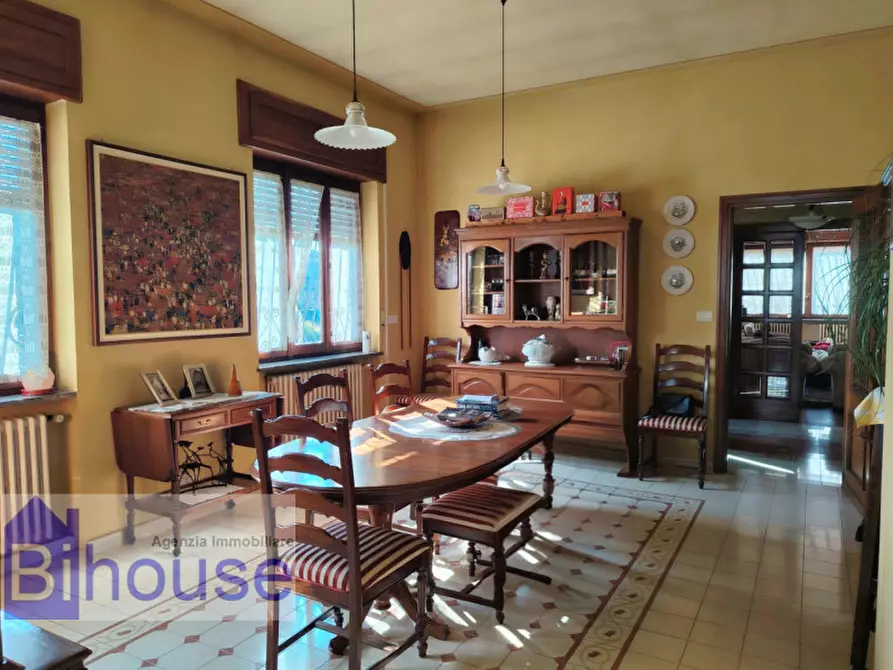 Immagine 17 di Villa in vendita  a Cossato