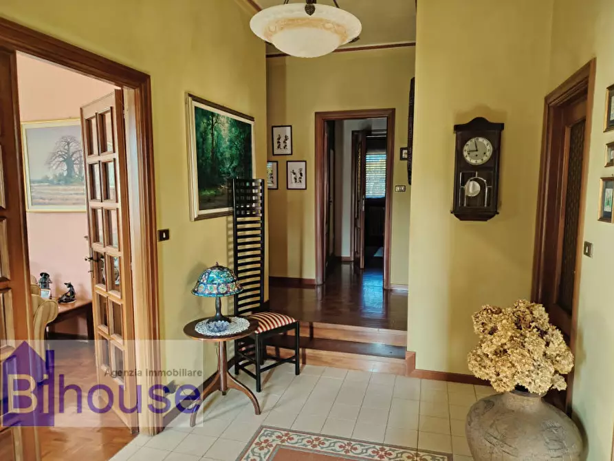 Immagine 20 di Villa in vendita  a Cossato