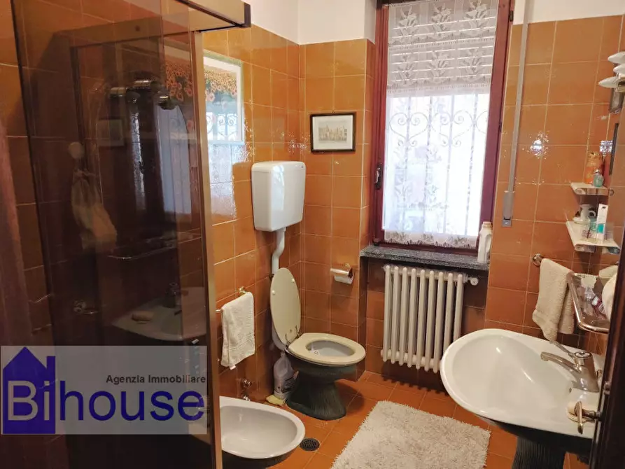 Immagine 25 di Villa in vendita  a Cossato