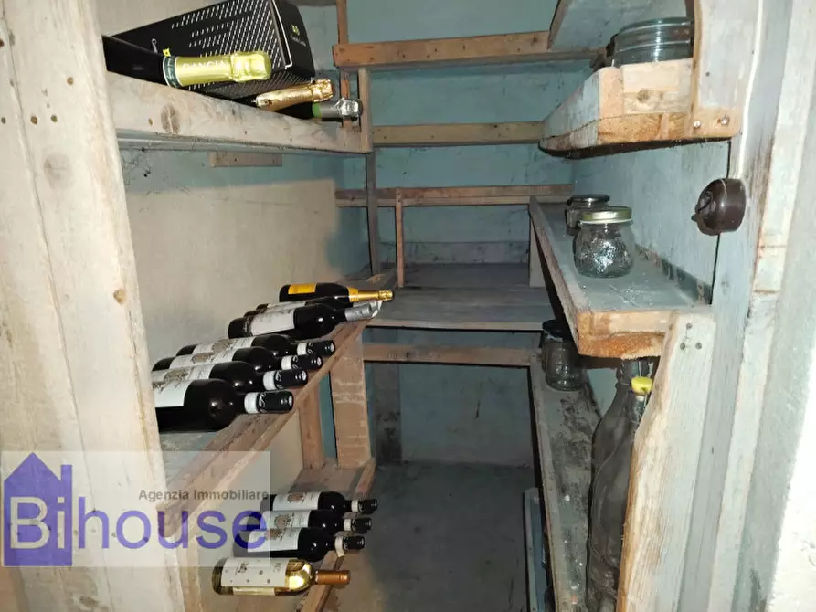 Immagine 35 di Villa in vendita  a Cossato