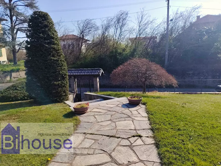 Immagine 42 di Villa in vendita  a Cossato