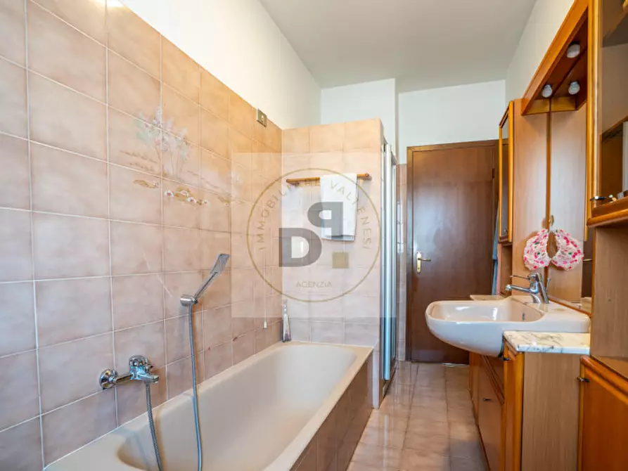 Immagine 17 di Villetta a schiera in vendita  in Via Giuseppe Filippini a Salò