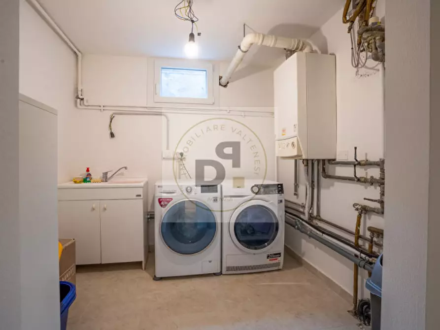 Immagine 19 di Villetta a schiera in vendita  in Via Giuseppe Filippini a Salò