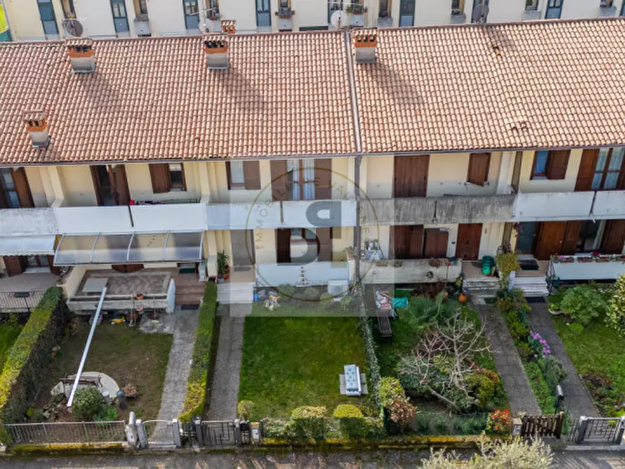 Immagine 27 di Villetta a schiera in vendita  in Via Giuseppe Filippini a Salò