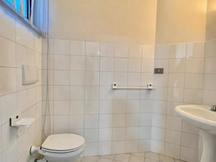 Immagine 10 di Ufficio in vendita  in Via Molino della Salce, snc a Rieti