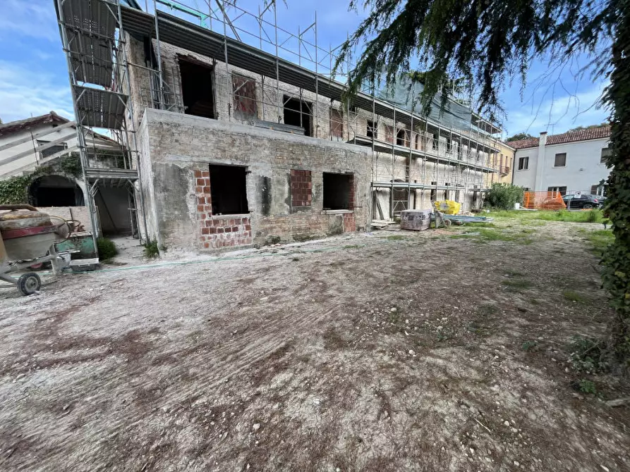 Immagine 2 di Villetta a schiera in vendita  in via della vittoria 130 a Mirano