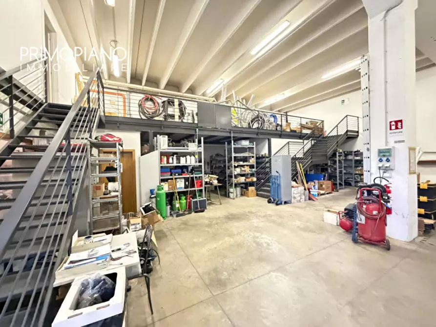 Immagine 7 di Magazzino in vendita  in Via Vienna a Trento
