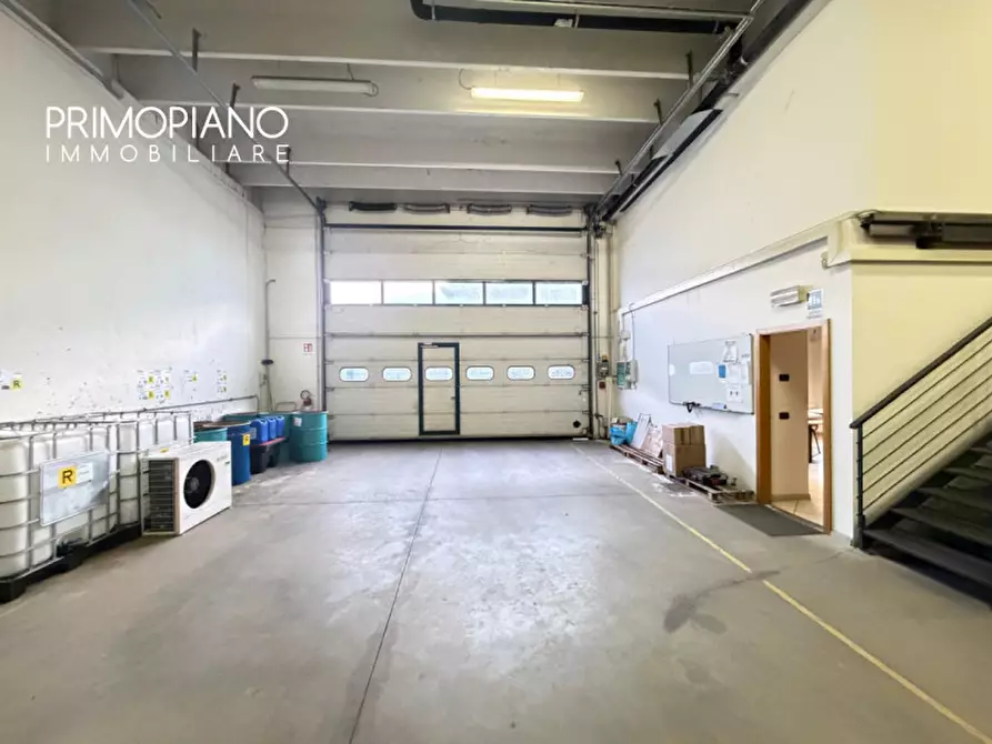 Immagine 9 di Magazzino in vendita  in Via Vienna a Trento