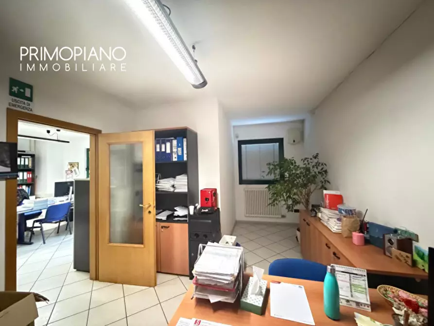 Immagine 19 di Magazzino in vendita  in Via Vienna a Trento