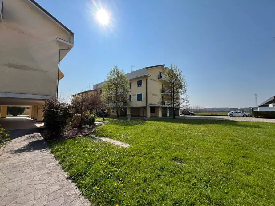Immagine 6 di Appartamento in vendita  in Via Bolzani 109c a Masera' Di Padova