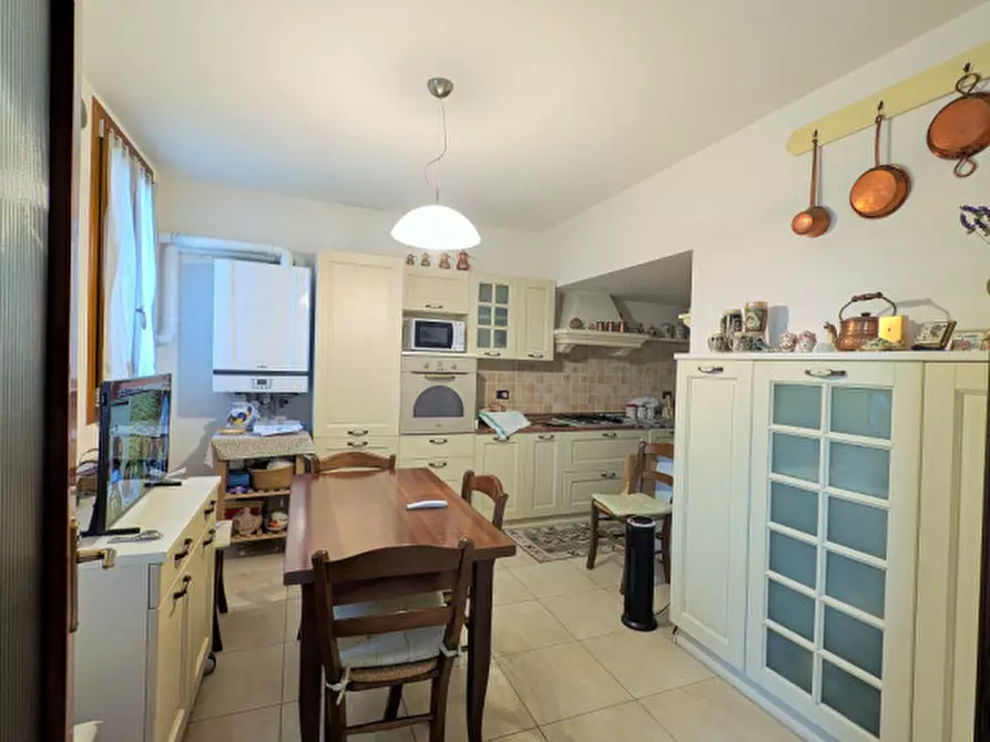 Immagine 8 di Villetta a schiera in vendita  in Via San Pio X 34/A a Castelfranco Veneto