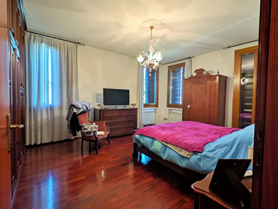 Immagine 15 di Villetta a schiera in vendita  in Via San Pio X 34/A a Castelfranco Veneto