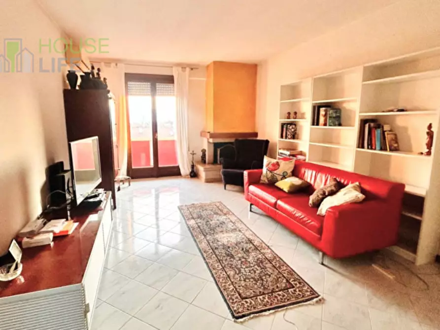 Immagine 5 di Appartamento in vendita  in Via Rostone thiene a Thiene