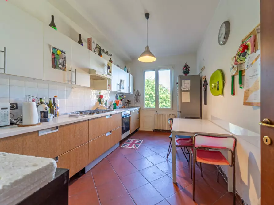 Immagine 1 di Appartamento in vendita  in Viale Osacca, 7 a Parma