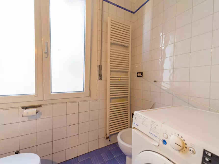 Immagine 22 di Appartamento in vendita  in Viale Osacca, 7 a Parma