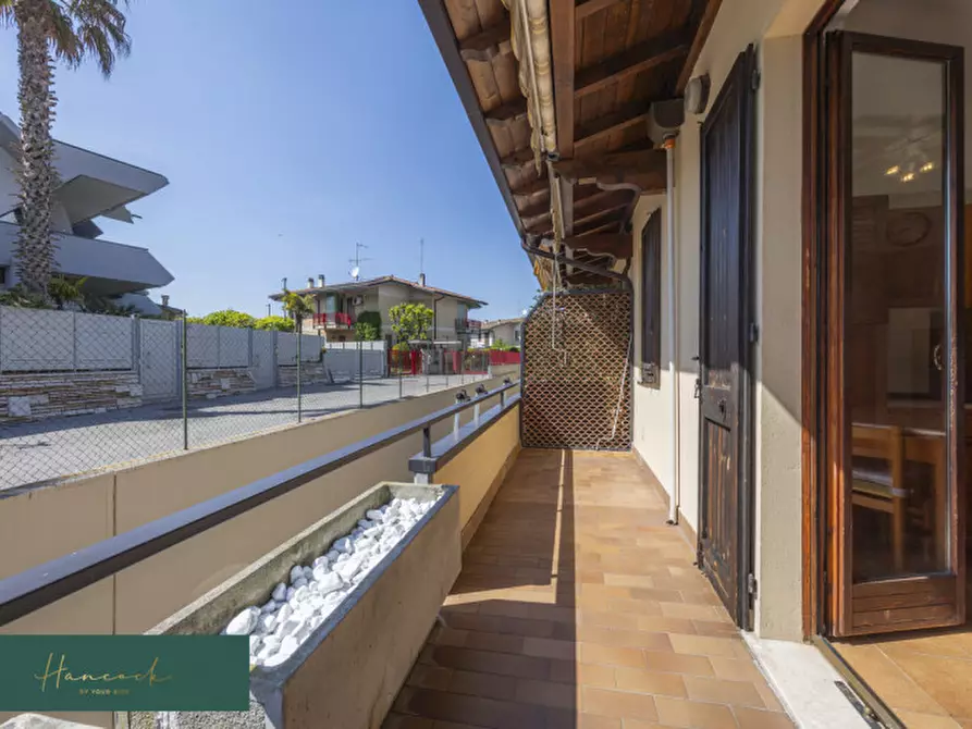 Immagine 14 di Villetta a schiera in vendita  in Via Giovanni XXIII, n. 3 a Desenzano Del Garda