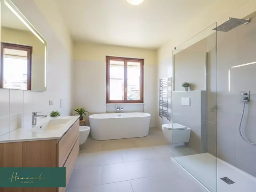 Immagine 26 di Villetta a schiera in vendita  in Via Giovanni XXIII, n. 3 a Desenzano Del Garda
