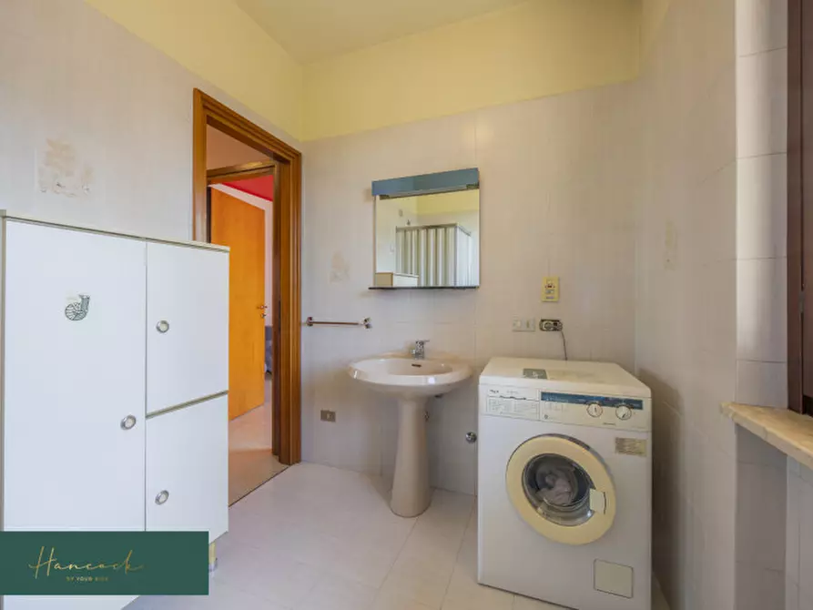 Immagine 27 di Villetta a schiera in vendita  in Via Giovanni XXIII, n. 3 a Desenzano Del Garda