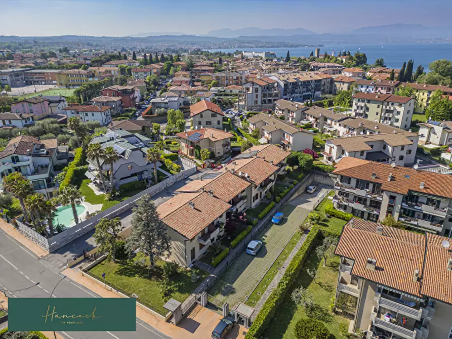 Immagine 44 di Villetta a schiera in vendita  in Via Giovanni XXIII, n. 3 a Desenzano Del Garda