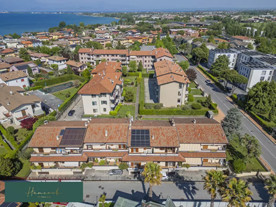 Immagine 45 di Villetta a schiera in vendita  in Via Giovanni XXIII, n. 3 a Desenzano Del Garda