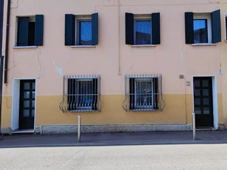 Immagine 1 di Villetta a schiera in vendita  in Via Carnaro 35 a Pordenone