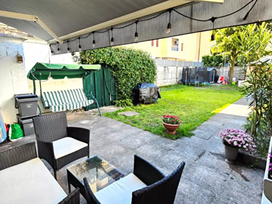 Immagine 13 di Villetta a schiera in vendita  in Via Carnaro 35 a Pordenone