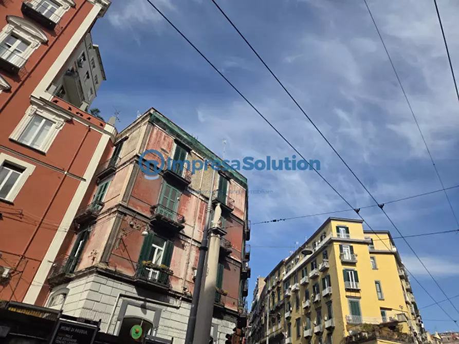 Immagine 3 di Attività commerciale in vendita  in Via Salvatore Tommasi a Napoli