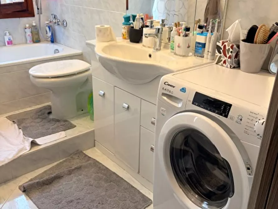 Immagine 31 di Appartamento in vendita  in Via Marco Zoppo a Padova