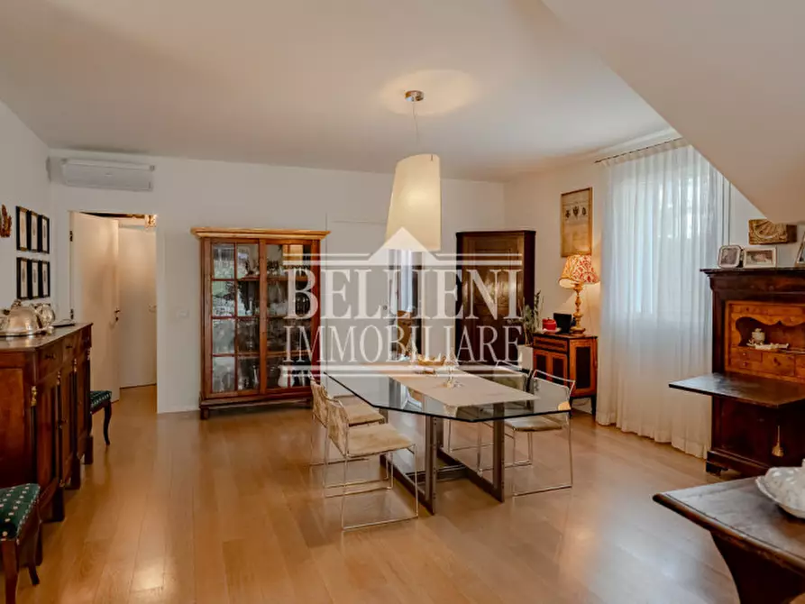 Immagine 16 di Appartamento in vendita  in via salvi a Vicenza