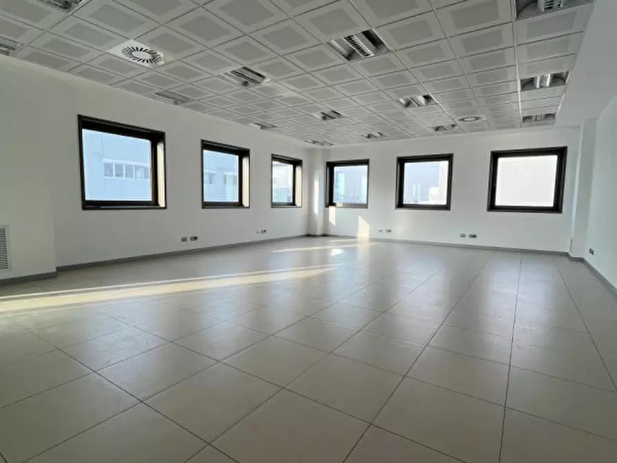Immagine 8 di Ufficio in affitto  in Via Magellano 1 a Saccolongo