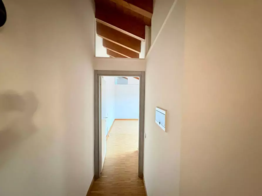 Immagine 7 di Appartamento in vendita  in Via San Bernardino 87, Bergamo a Bergamo