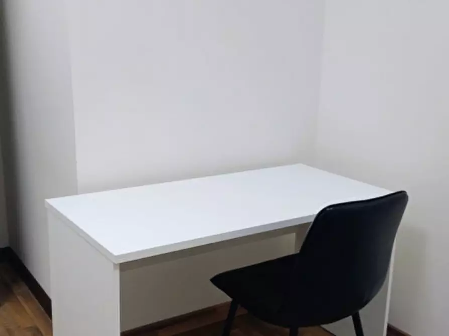 Immagine 7 di Camera in affitto  in Viale Giuseppe Mazzini a Tivoli