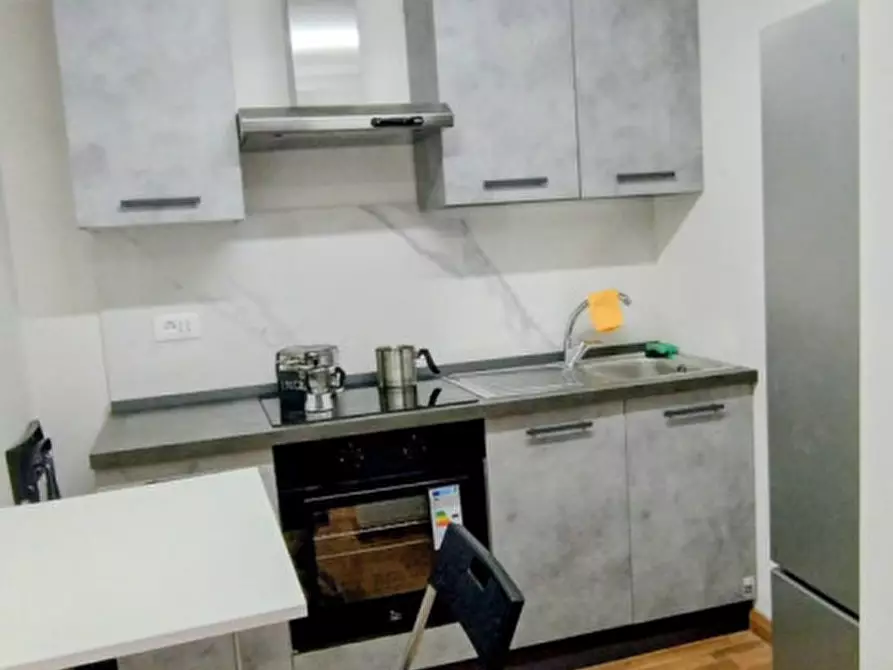 Immagine 10 di Camera in affitto  in Viale Giuseppe Mazzini a Tivoli