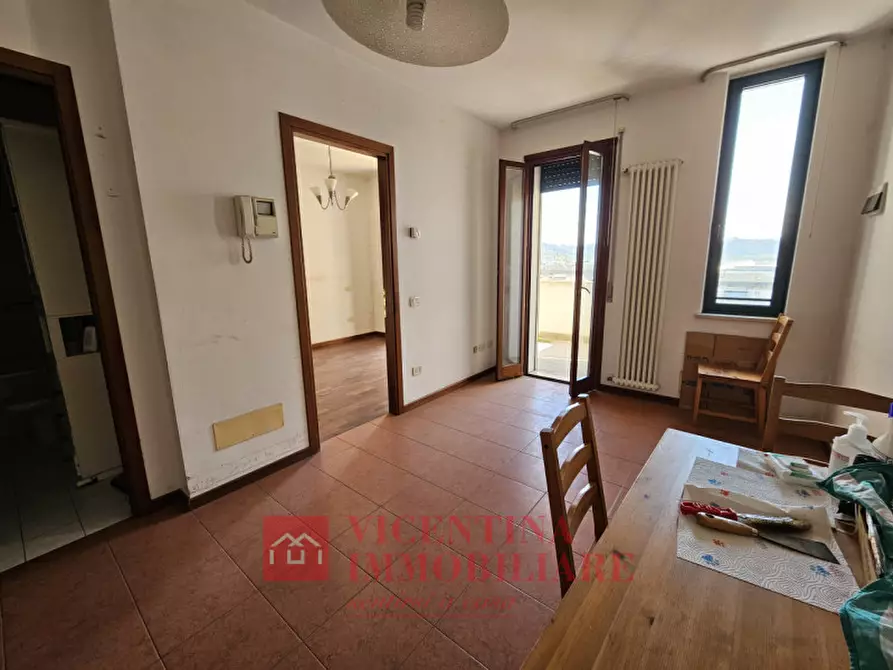 Immagine 6 di Appartamento in vendita  in Viale San Lazzaro 108 a Vicenza