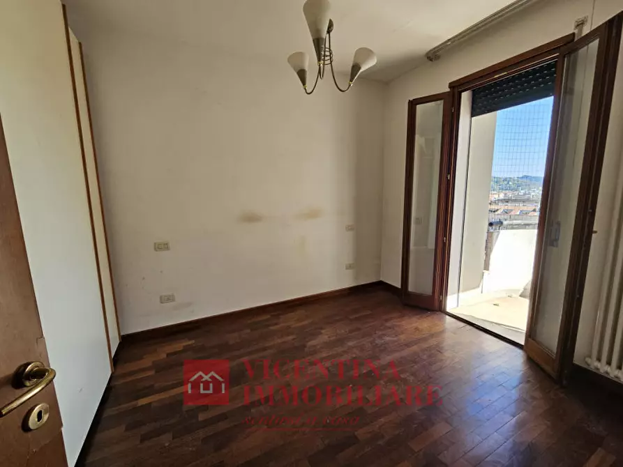 Immagine 7 di Appartamento in vendita  in Viale San Lazzaro 108 a Vicenza