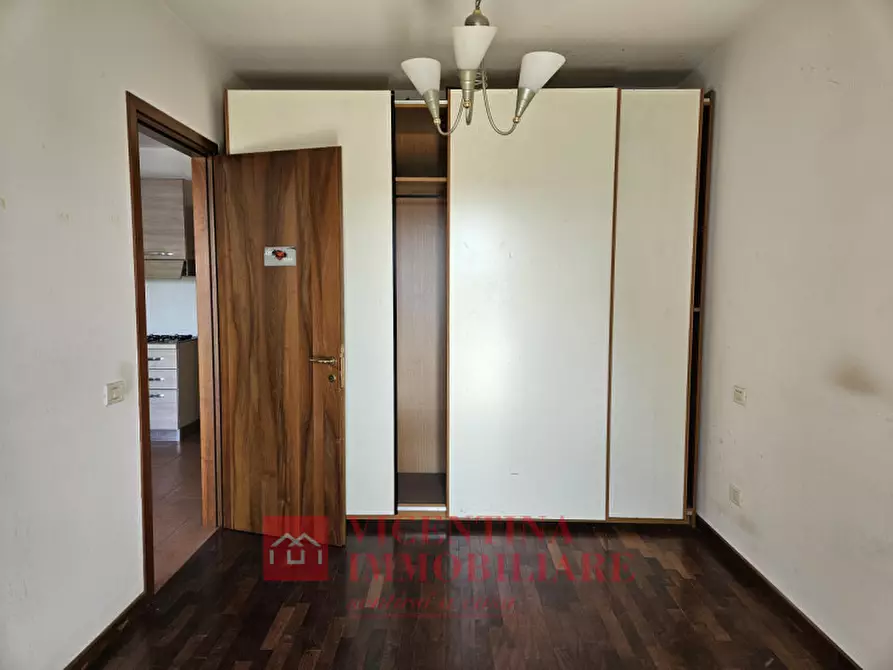 Immagine 9 di Appartamento in vendita  in Viale San Lazzaro 108 a Vicenza