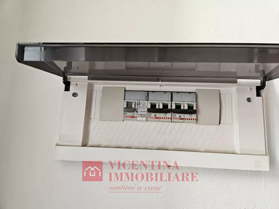 Immagine 11 di Appartamento in vendita  in Viale San Lazzaro 108 a Vicenza