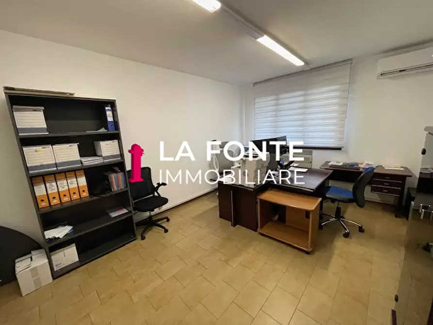 Immagine 11 di Ufficio in affitto  in via cavour a Vigonza
