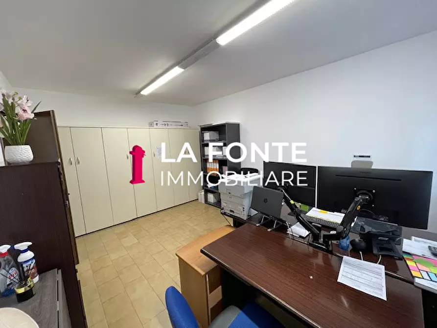 Immagine 12 di Ufficio in affitto  in via cavour a Vigonza