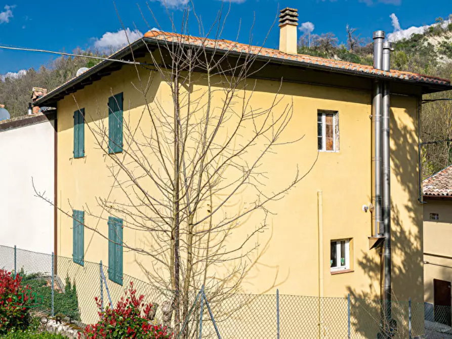 Immagine 2 di Casa indipendente in vendita  in Via Gessi a Zola Predosa