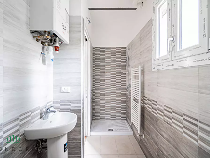 Immagine 11 di Casa indipendente in vendita  in Via Gessi a Zola Predosa