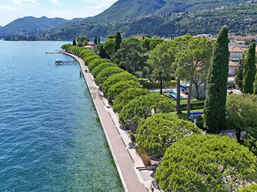 Immagine 13 di Appartamento in vendita  in Viale Ugo Foscolo 134 a Toscolano-Maderno