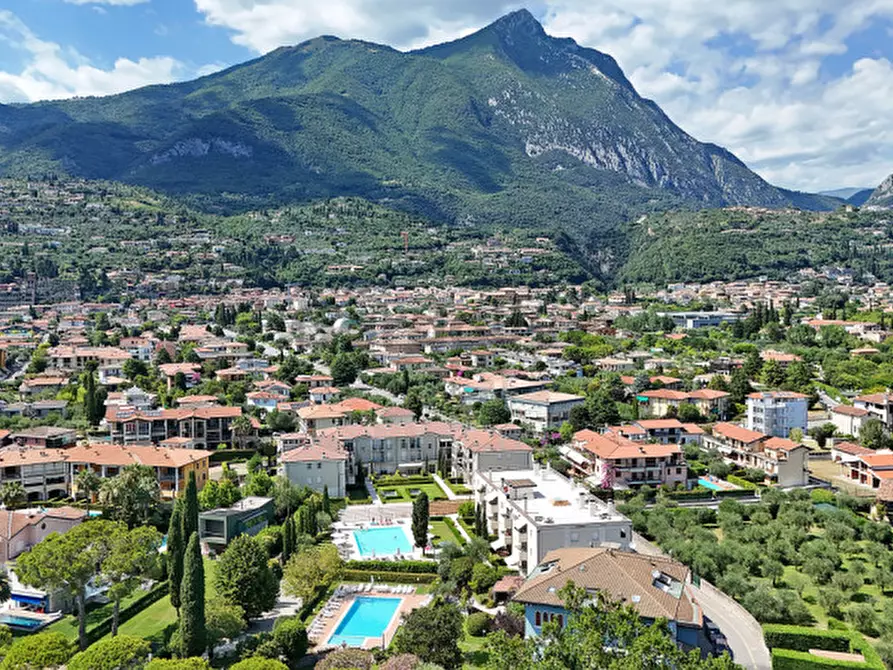 Immagine 20 di Appartamento in vendita  in Viale Ugo Foscolo 134 a Toscolano-Maderno