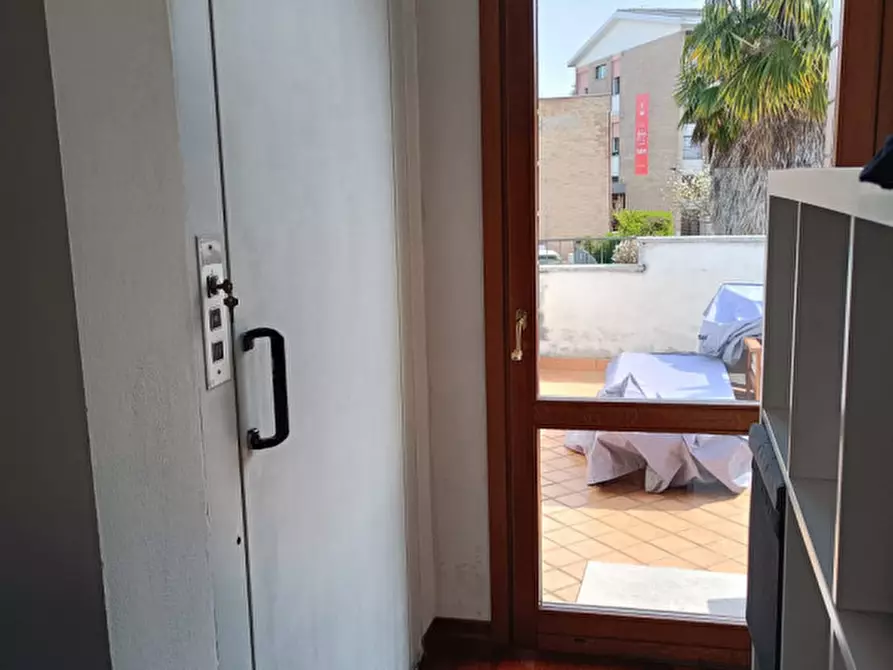 Immagine 4 di Casa indipendente in vendita  in Via 3 garofani a Padova