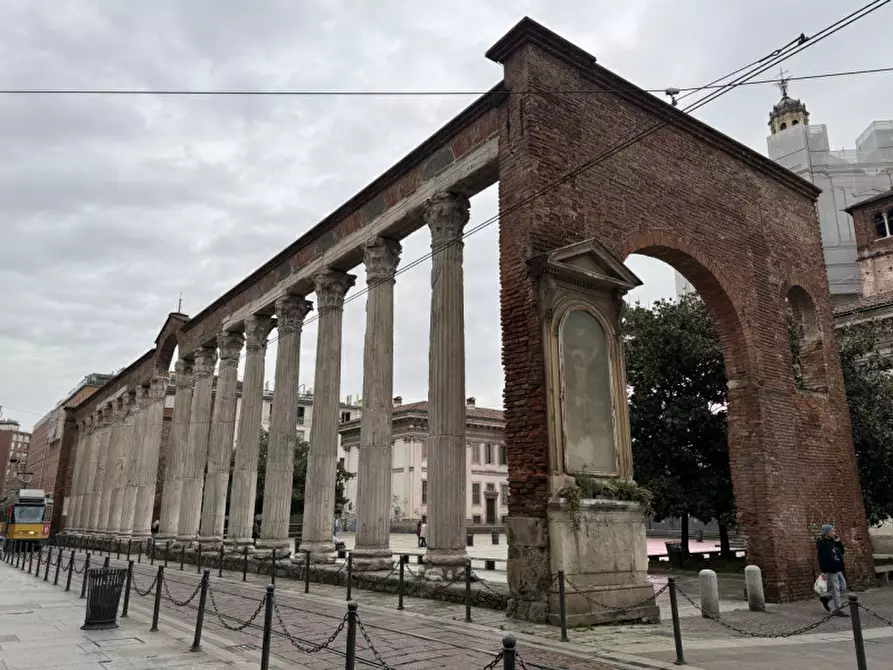 Immagine 1 di Attico in vendita  in Via Gian Giacomo Mora 11 a Milano