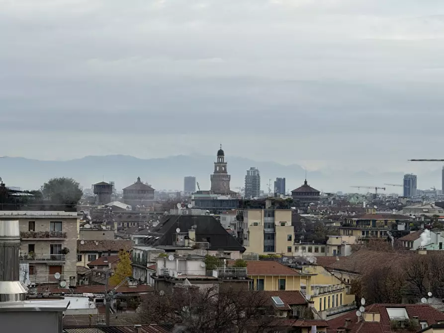 Immagine 6 di Attico in vendita  in Via Gian Giacomo Mora 11 a Milano